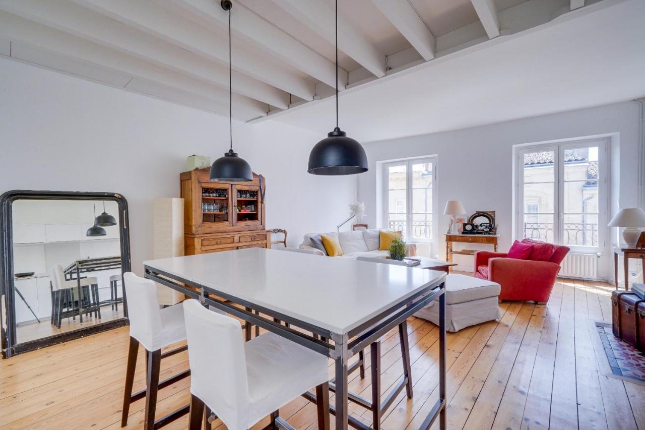 Le Hugue Up - Bel Appartement En Plein Coeur De Bordeaux Eksteriør billede